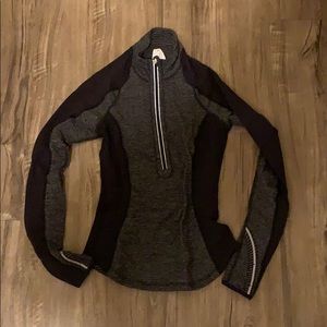 Lululemon quarter zip workout top